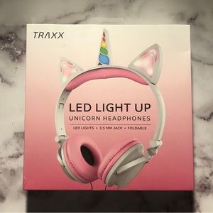 TRAXX - LED Light Up Unicorn Headphones